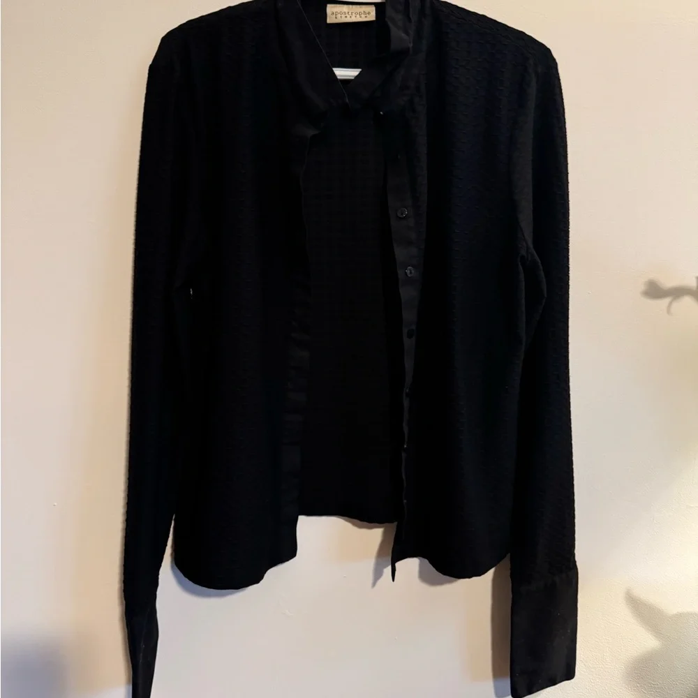 Apostrophe Black Blouse - Picture 2 of 3